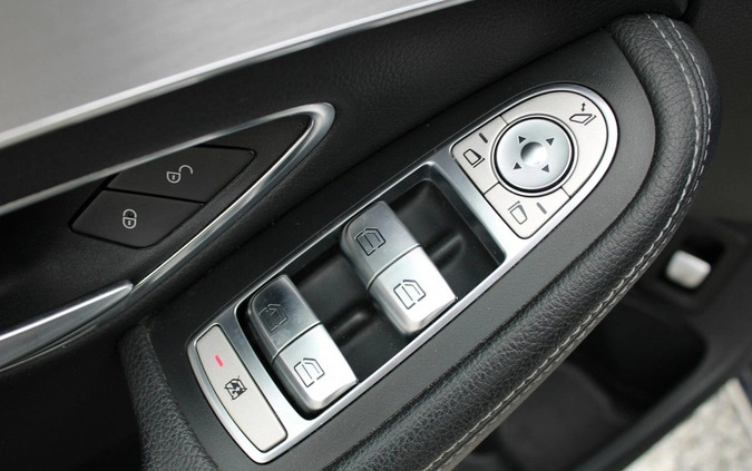 Mercedes-Benz Klasa C cena 79900 przebieg: 66000, rok produkcji 2016 z Kuźnia Raciborska małe 436